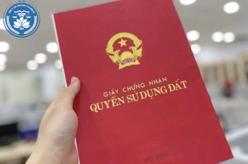 05 điểm mới của Giấy chứng nhận quyền sử dụng đất so với luật cũ? Có bắt buộc cấp đổi Giấy chứng nhận theo mẫu mới?