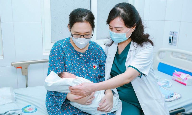 Hồ sơ đề nghị hưởng chế độ thai sản theo quy định mới