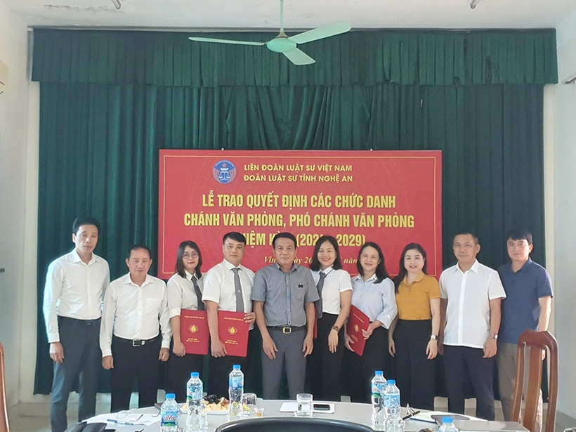 bo nhiem chuc vu doan luat su nghe an